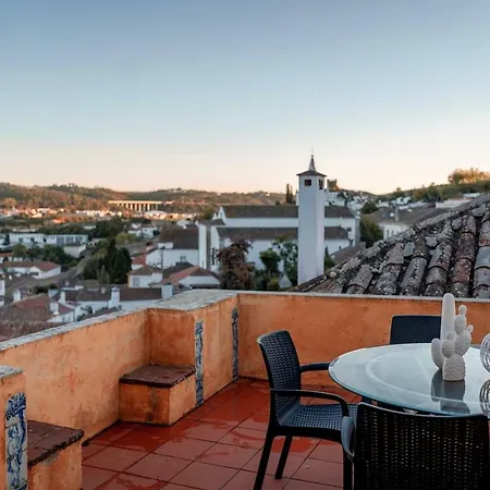 Casa De Cima - Muralha Do Castelo De Вилла
