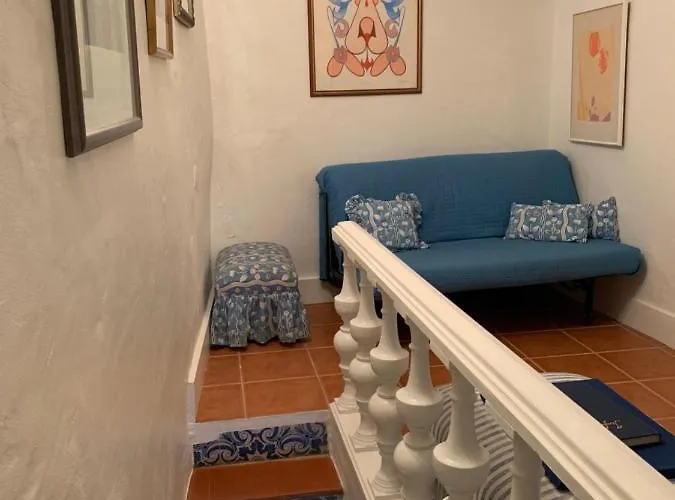 Casa De Cima - Muralha Do Castelo De * Обидуш